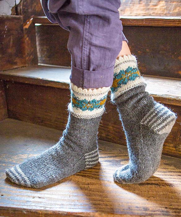 The Darling Socks Knitting Pattern
