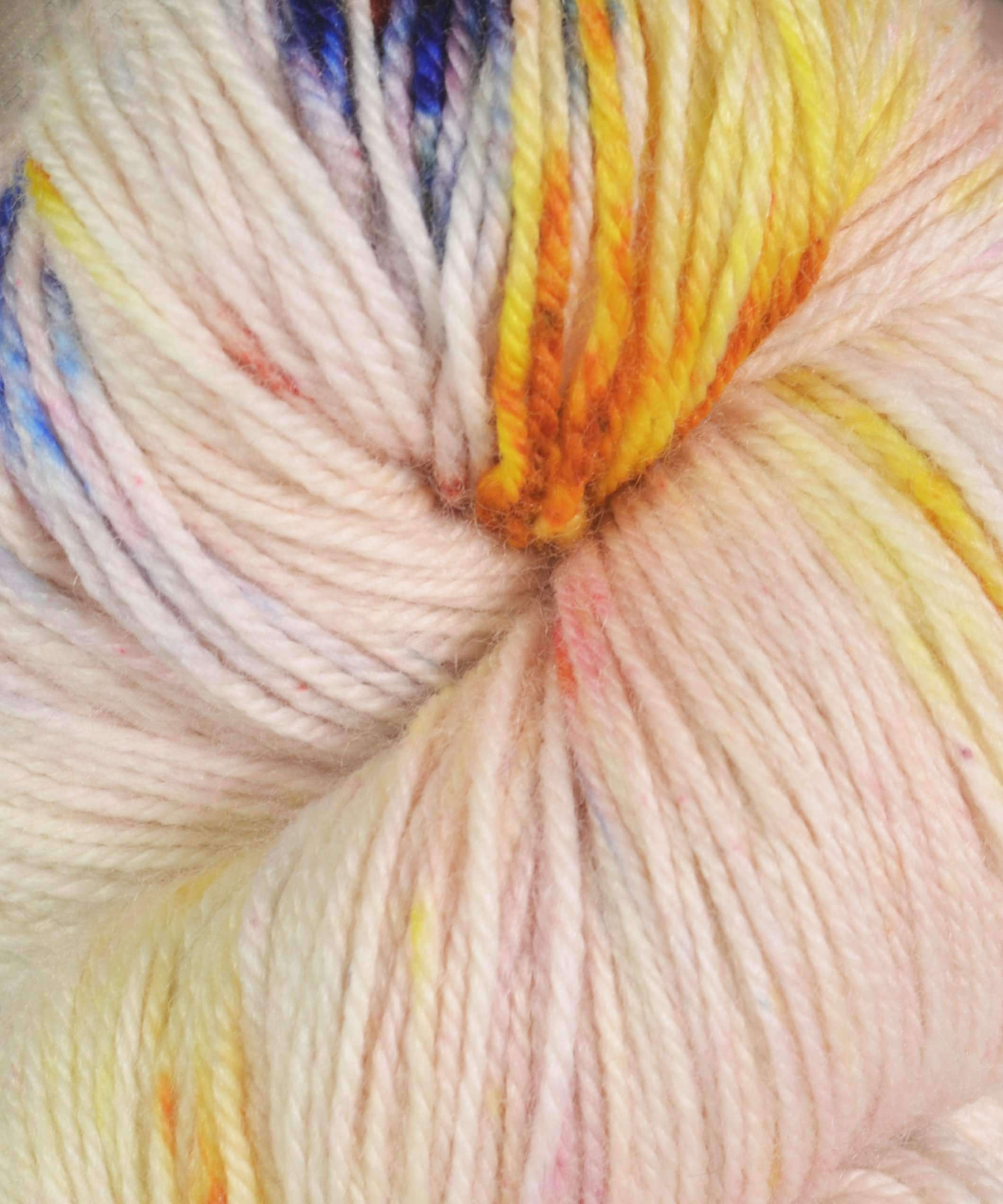 Yarn and Colors Zen 001 White